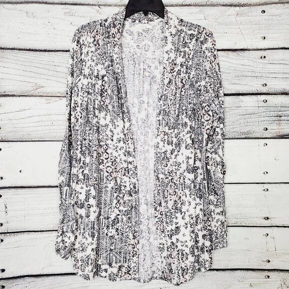 Maurices Black White Floral Print Open Front Cardigan Women’s Large Lightweight - Picture 1 of 9